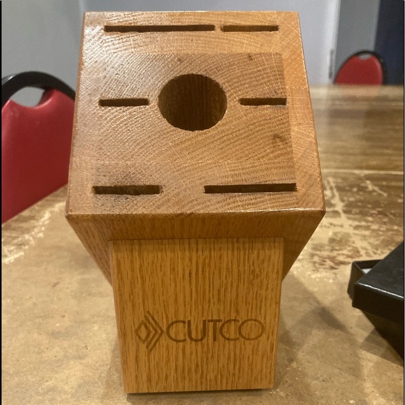 CUTCO knife block and table knife case. $100 OBO - Picture 2 of 8